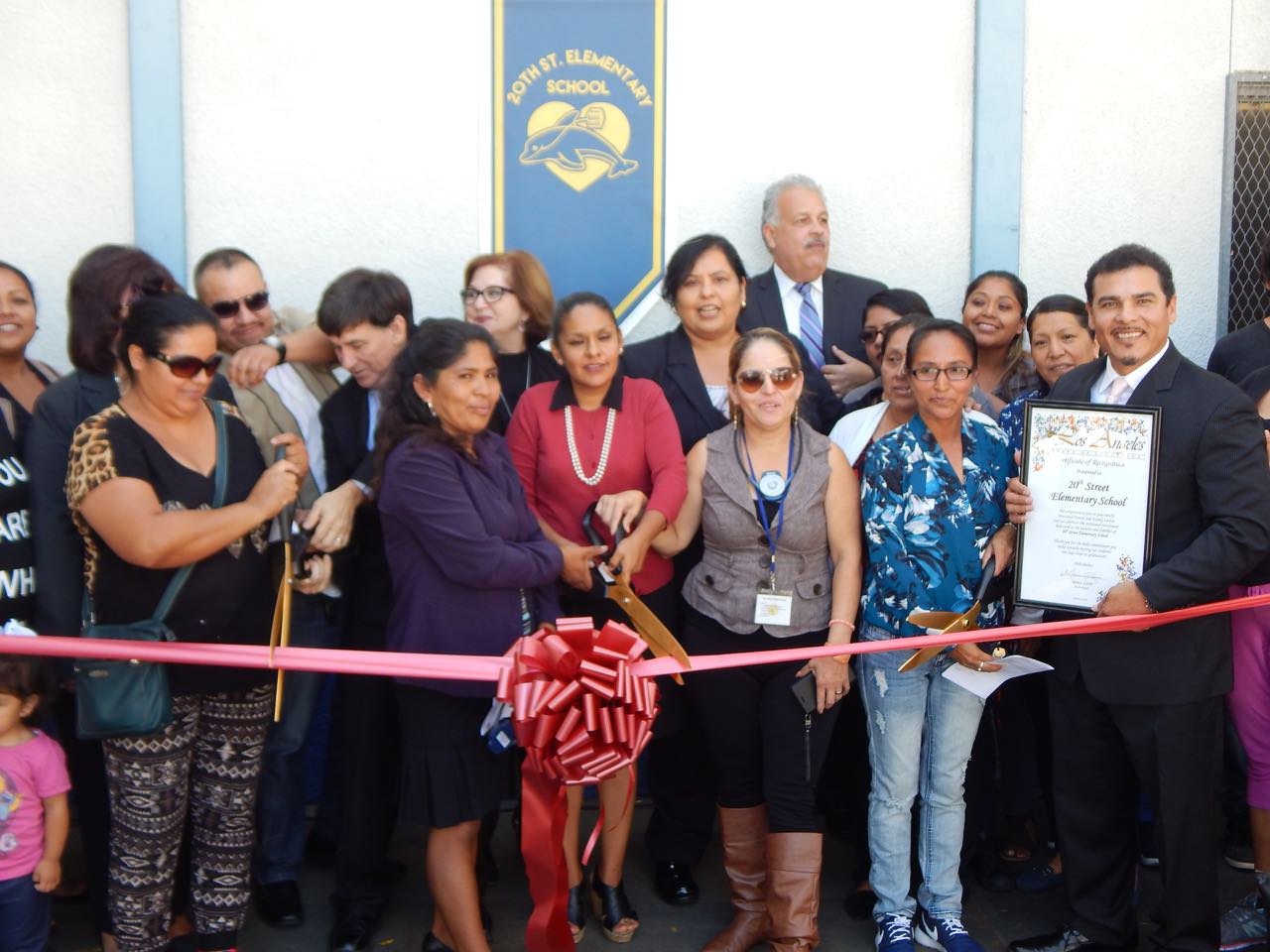 Centros para Padres proliferan en el Distrito Escolar Unificado de Los